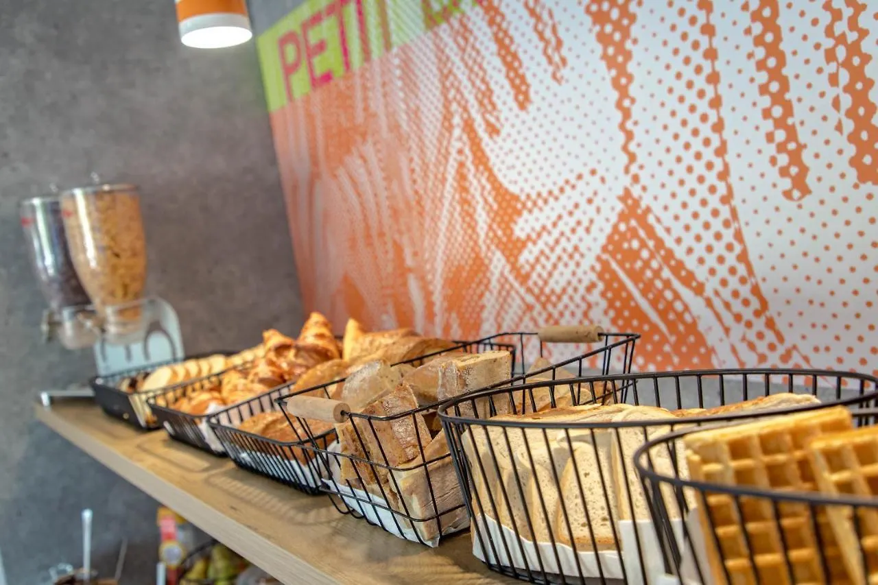 Ibis Budget Frejus Capitou Hotel
