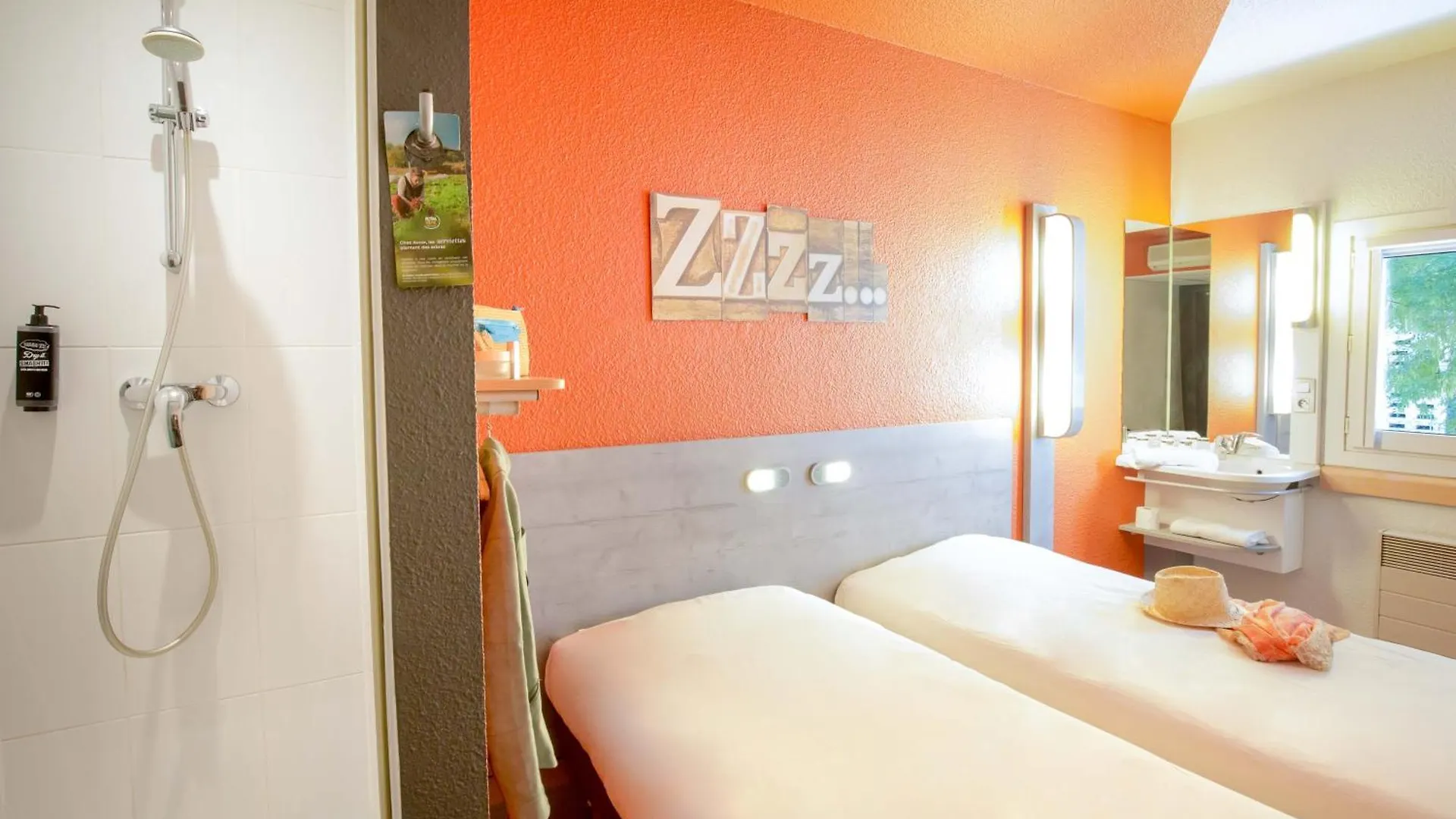 Ibis Budget Frejus Capitou 2*,