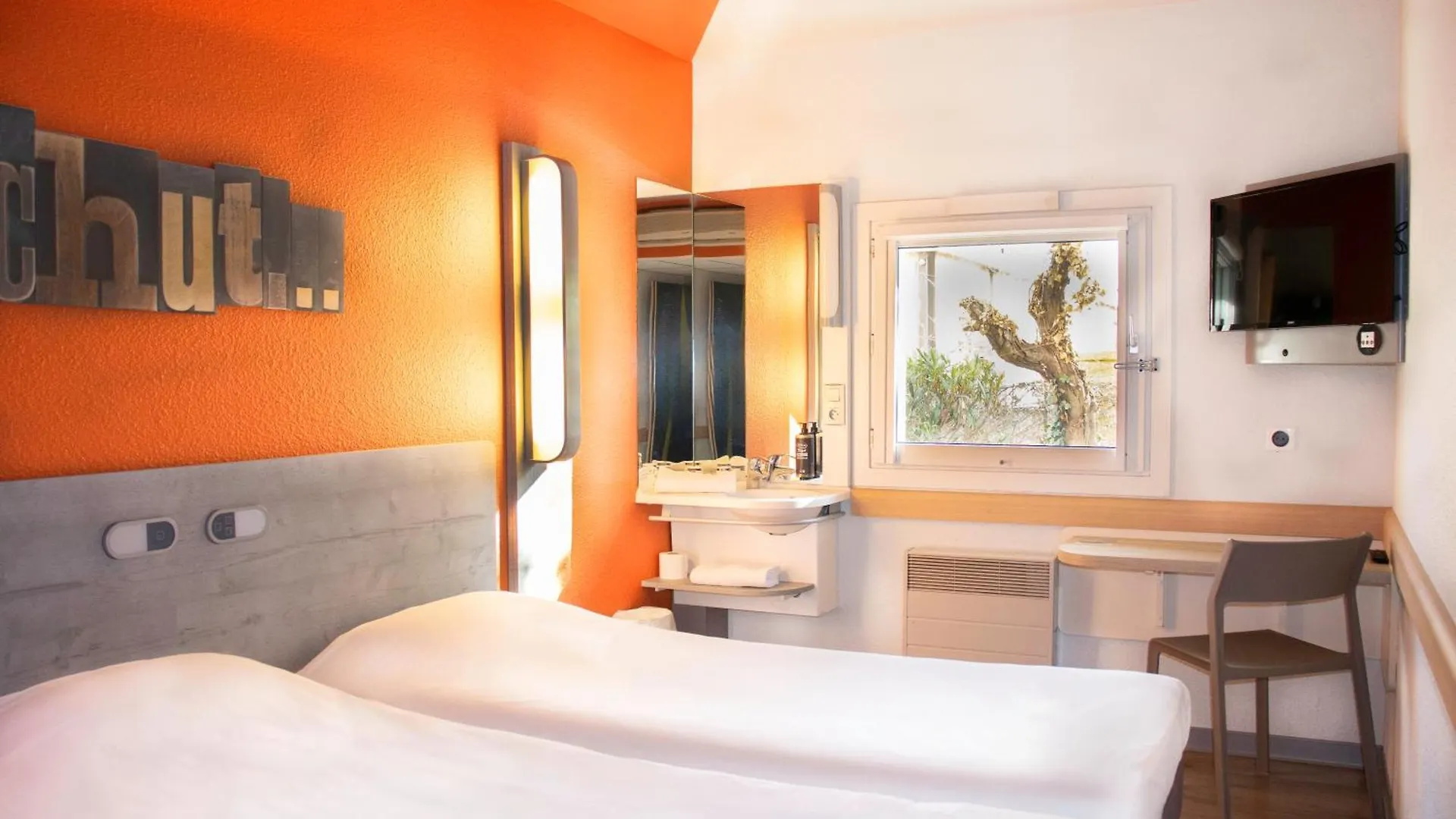 Hotel Ibis Budget Frejus Capitou