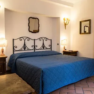 ** Affittacamere Piazza Paradiso Italia