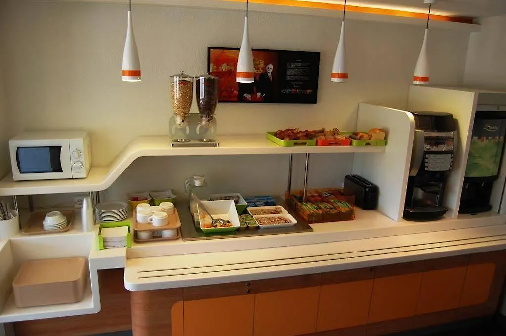 Ibis Budget Frejus Capitou