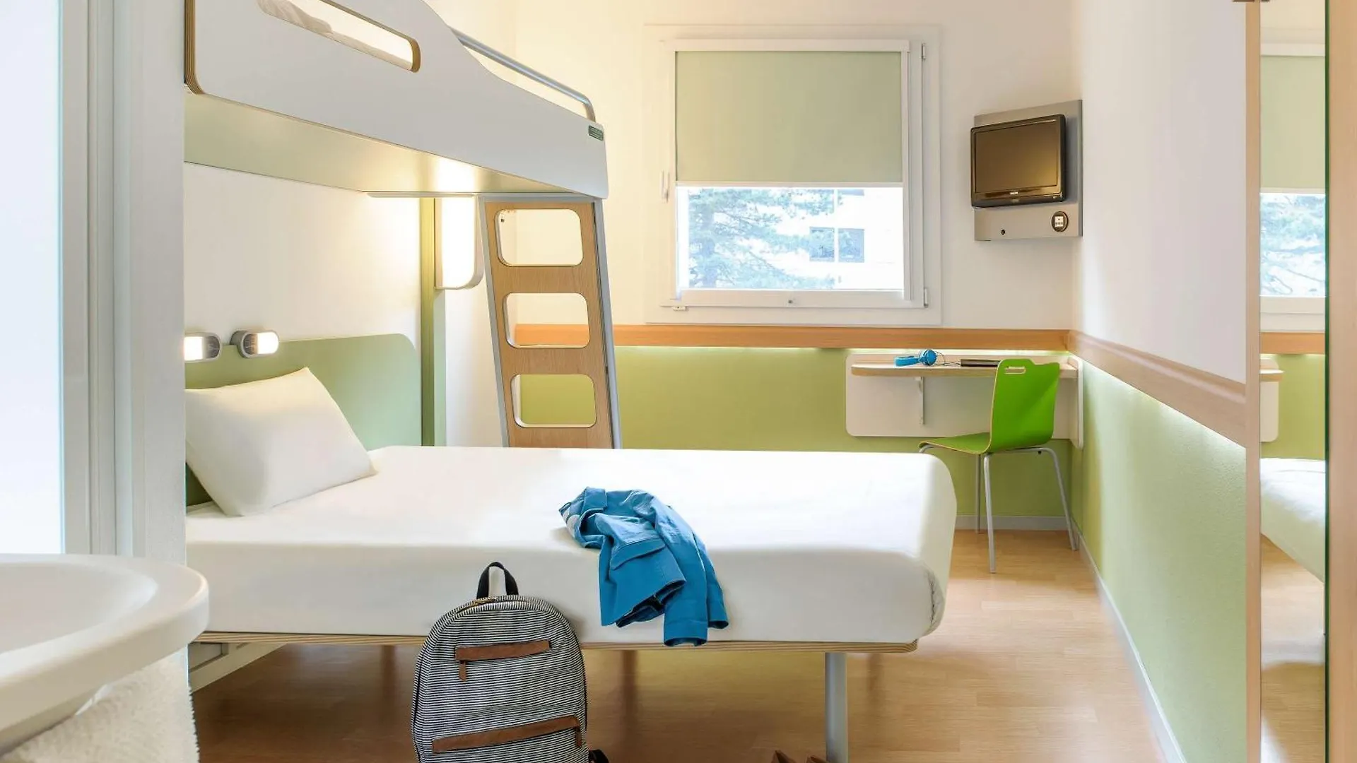 Ibis Budget Frejus Capitou Hotel