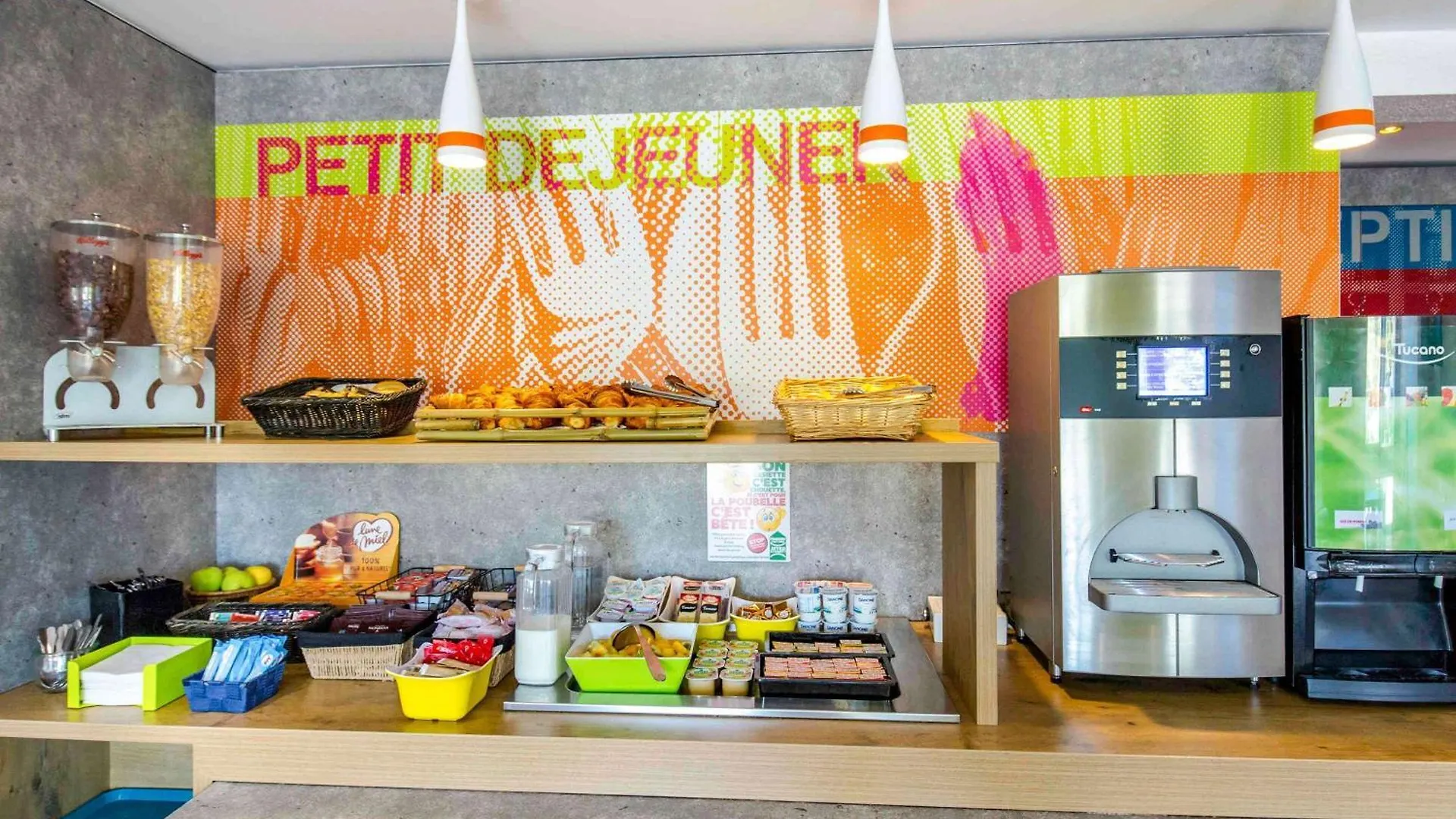 Ibis Budget Frejus Capitou Hotel